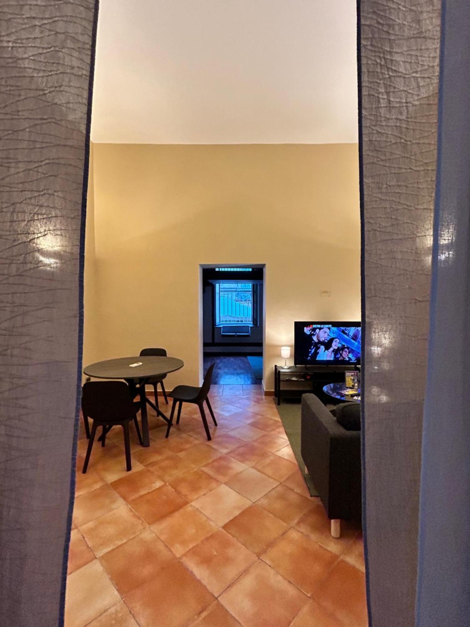 Ferrigni 33 Apartment Naples